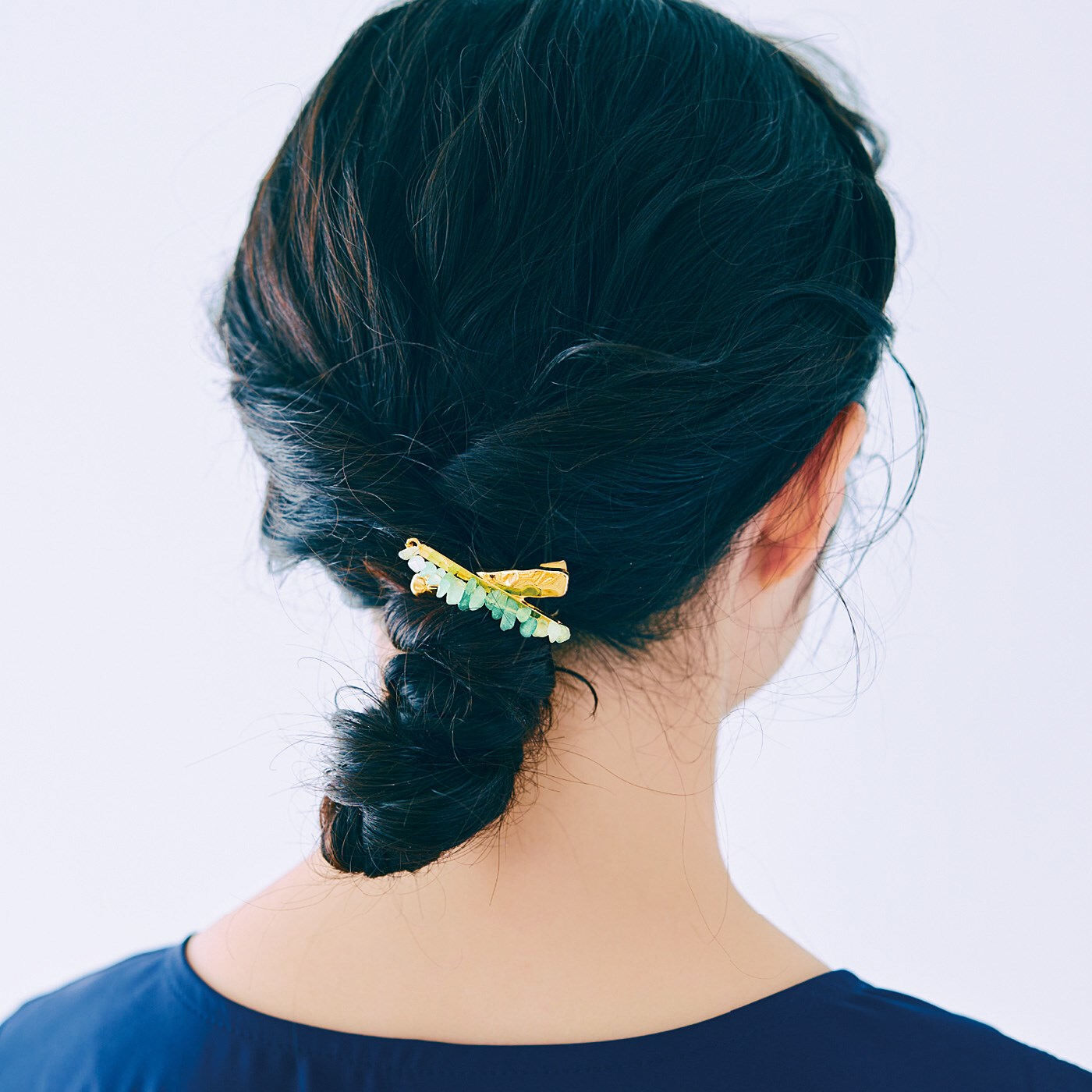 Real Stock|UP.de　天然石でジュエリーみたいに華やぎを添える　重ねづけ風アクセントクリップ|ヘアゴム隠しにも
