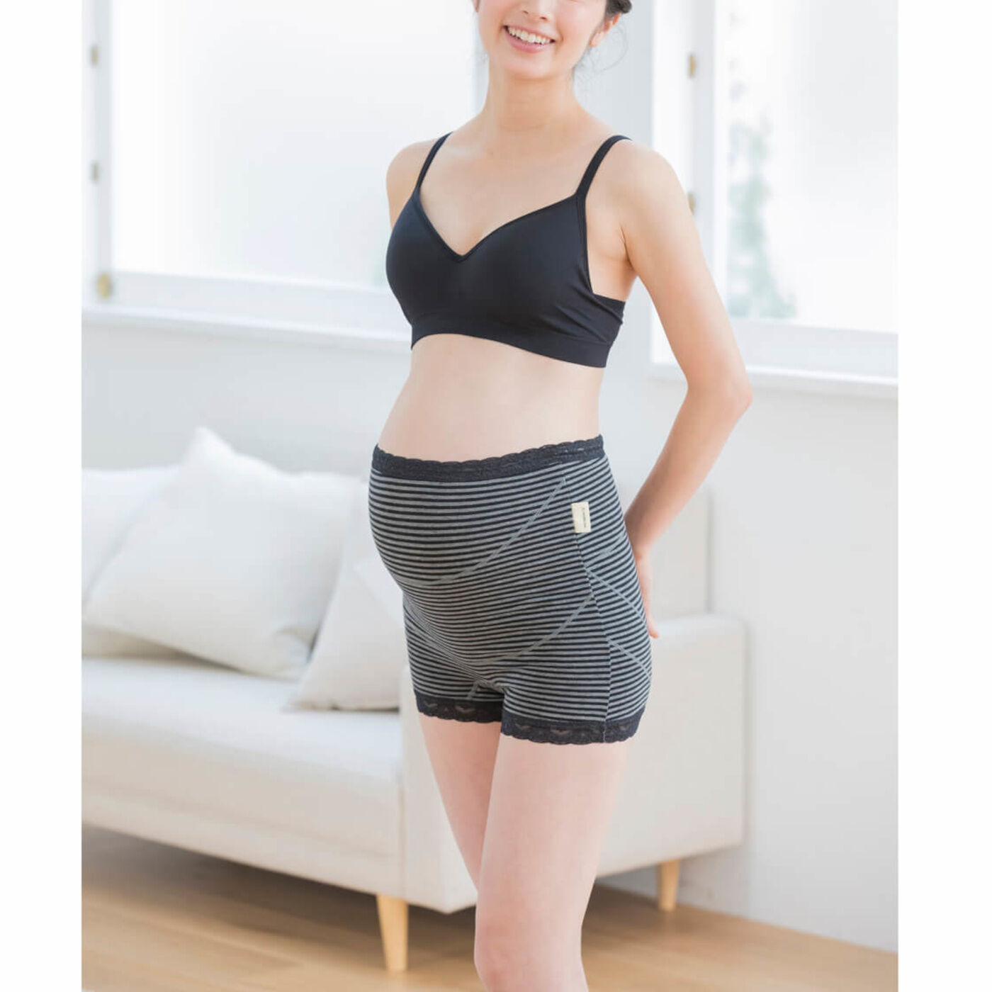 Real Stock|犬印本舗　らくばきパンツ妊婦帯〈パンツタイプ・チャコールグレー〉