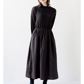 Real Stock | クシュクシュドッキングワンピース〈ブラック〉