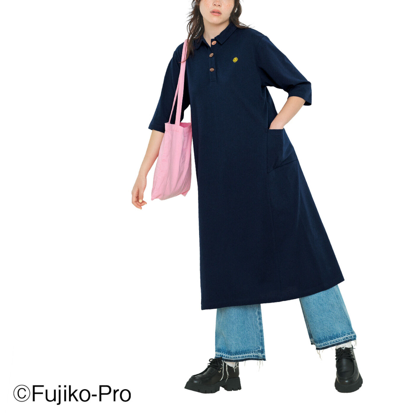 Real Stock|ドラえもん すらりきれい見え♪ 大人の上品かのこポロ衿ワンピース〈吸水速乾〉|アクセントになる大きめポケット