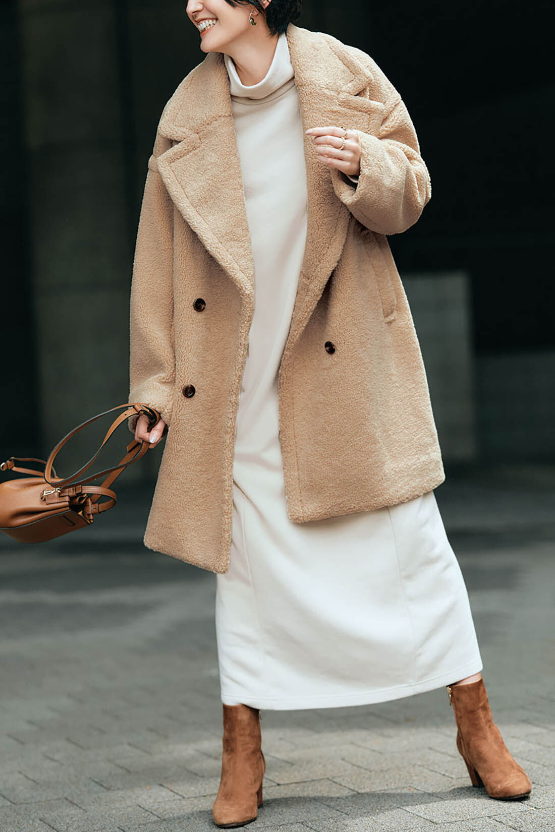 Real Stock|IEDIT[イディット]　オーバーサイズがこなれた印象のボアPコート〈ライトベージュ〉