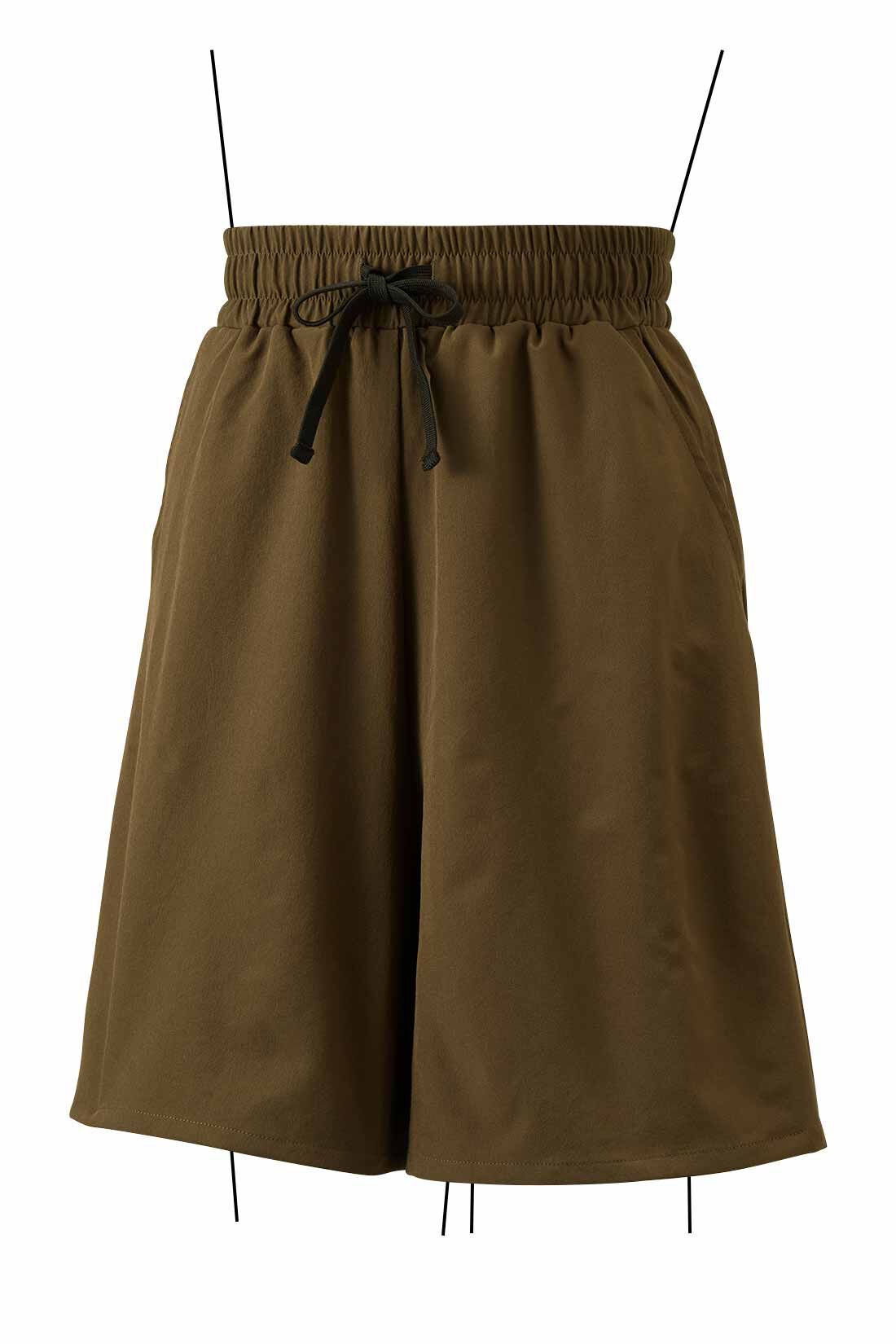 Real Stock|【3～10日でお届け】リブ　イン　コンフォート　大人モリスの世界「いちご泥棒」柄を秘めた優美な水着セット〈ブラウン〉|〈ショートパンツ〉