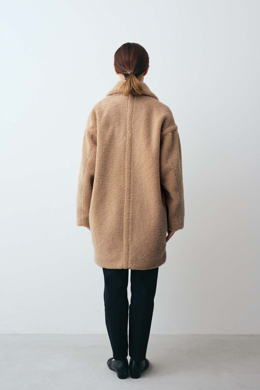 Real Stock|IEDIT[イディット]　オーバーサイズがこなれた印象のボアPコート〈ライトベージュ〉|モデル身長：160cm 着用サイズM