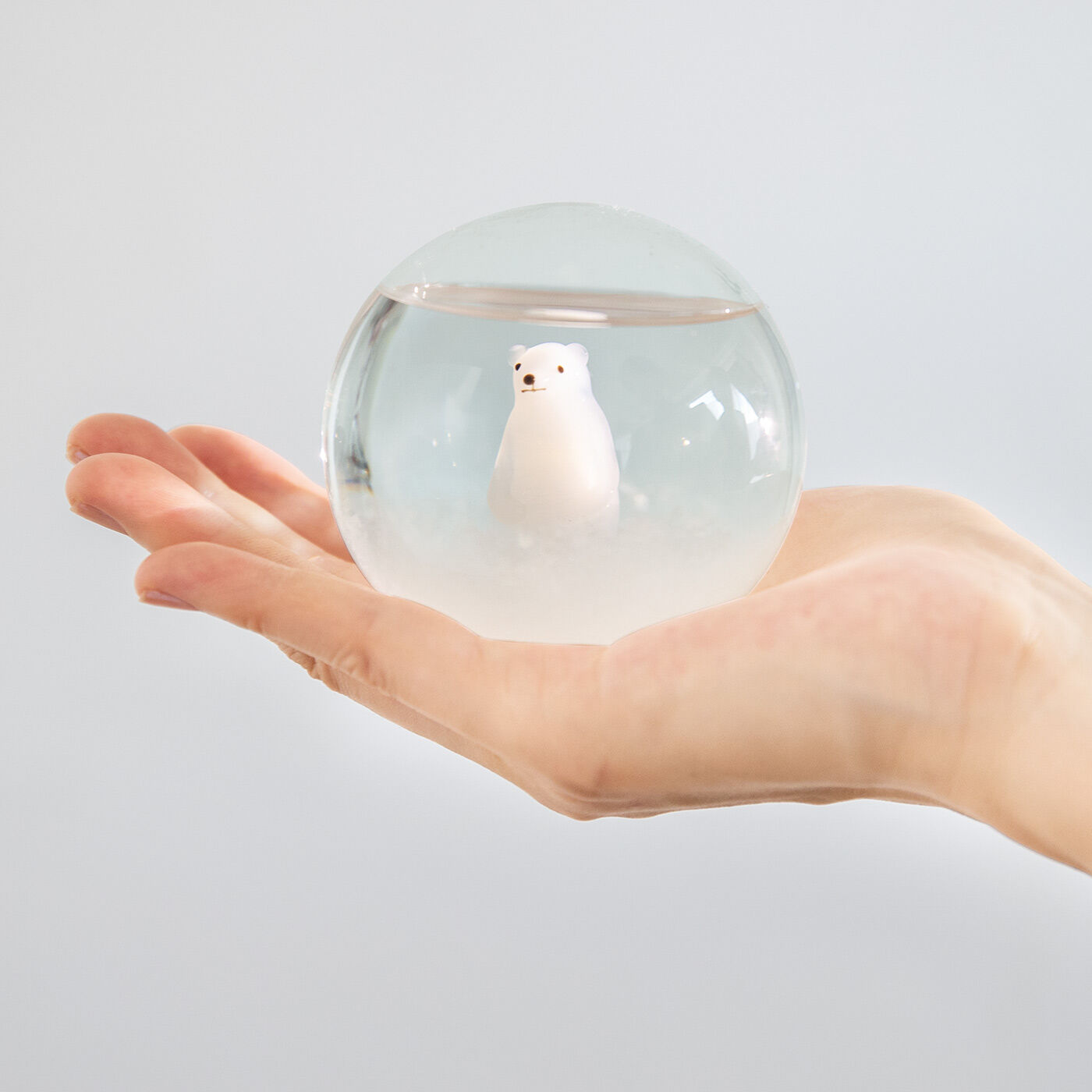 Real Stock|旭山動物園・ボルネオの森応援商品　ＳｅｅＭＯＮＯ　天気によって結晶が変化するホッキョクグマのストームグラス