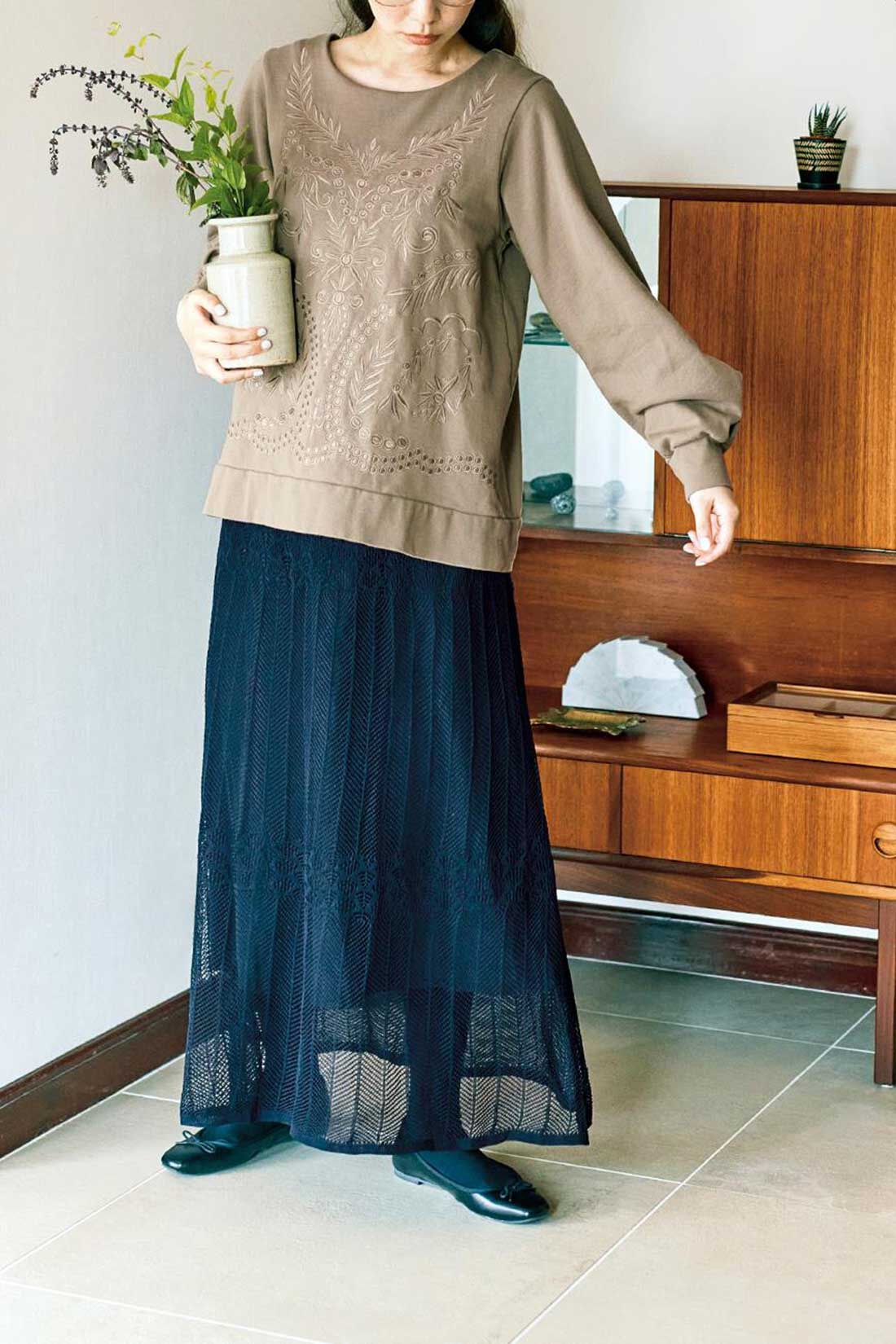 Real Stock|ａｎｄ　ｍｙｅｒａ　レース編みスカート