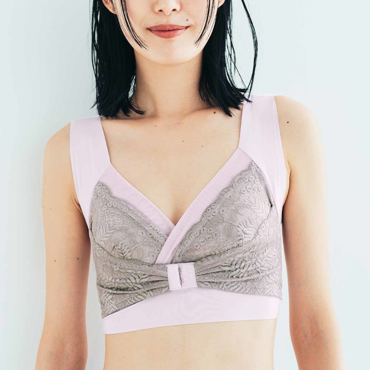 Real Stock|締め付けずに横流れガード しなやかに包み込む 美麗なナイトブラ〈ラベンダー〉