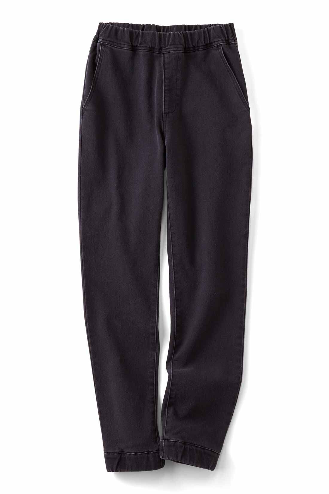 Real Stock|リブ イン コンフォート　やわらかなはき心地のカットソーデニムジョガーパンツ〈ブラック〉|ブラック