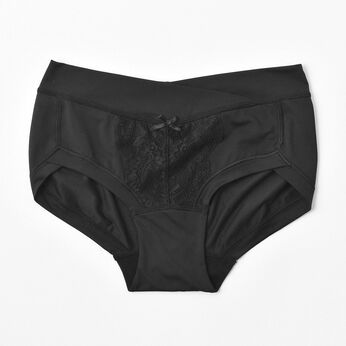 Real Stock | 産前産後使える　レースショーツ〈ブラック〉