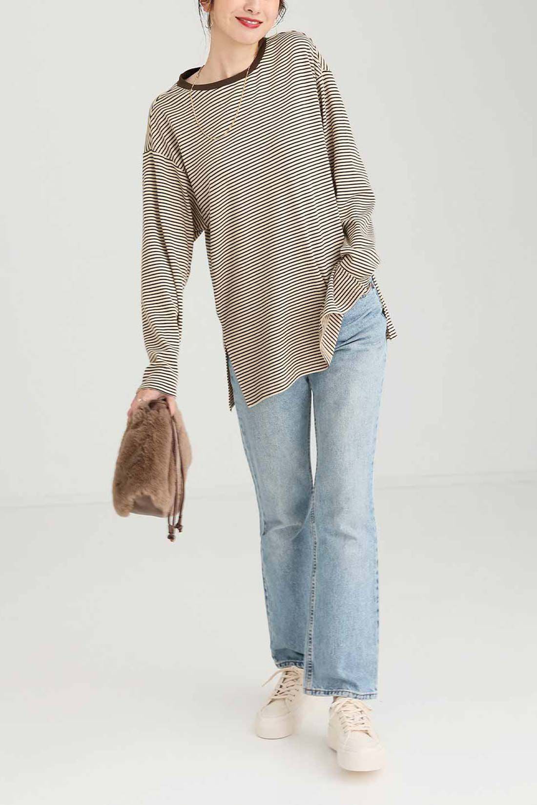 Real Stock|Live love cotton（R）プロジェクト IEDIT[イディット]　極細ボーダーが大人っぽい オーバーサイズリンガーTシャツ〈ブルー×オフホワイト〉|これは参考画像です。お届けするカラーとは異なります。