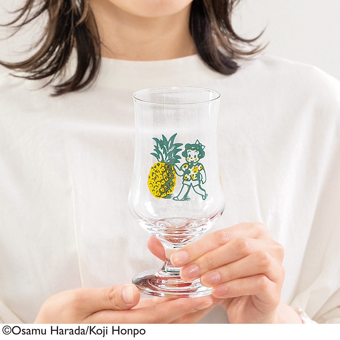 Real Stock|USEDo×OSAMU GOODS　フレッシュフルーツがアクセント　喫茶店みたいな脚付きグラス|手で持ちやすいサイズ感。