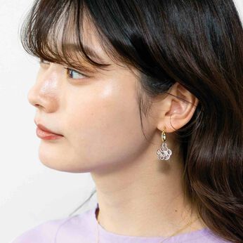 アプデ×ＨＡＲＩＯツバキの花イヤアクセ