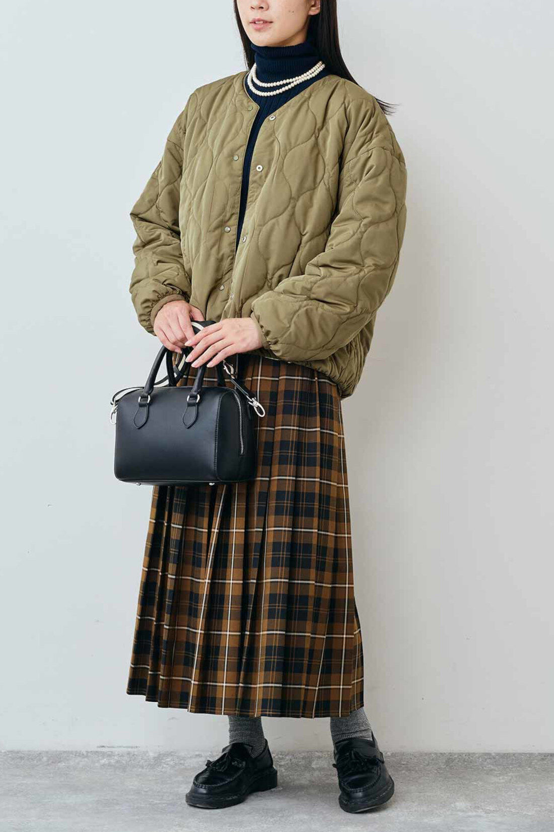 Real Stock|THREE FIFTY STANDARD　Peter MacArthur ブラウンチェックのプリーツスカート|モデル身長：163cm　着用サイズ：M