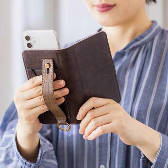 Real Stock | Ｌ＋メモ　なくさない！ベルト付きスマホケース
