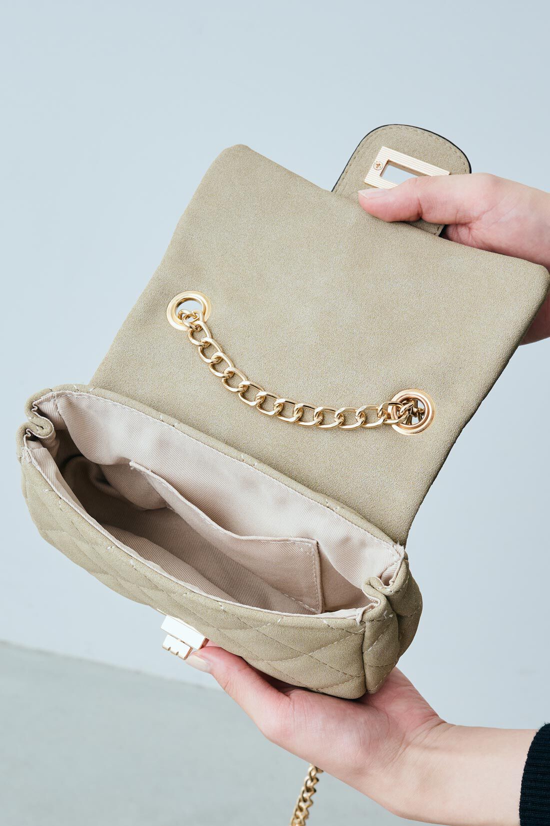 Real Stock|IEDIT[イディット] SELECT　チェーンショルダーのキルティングミニポシェット