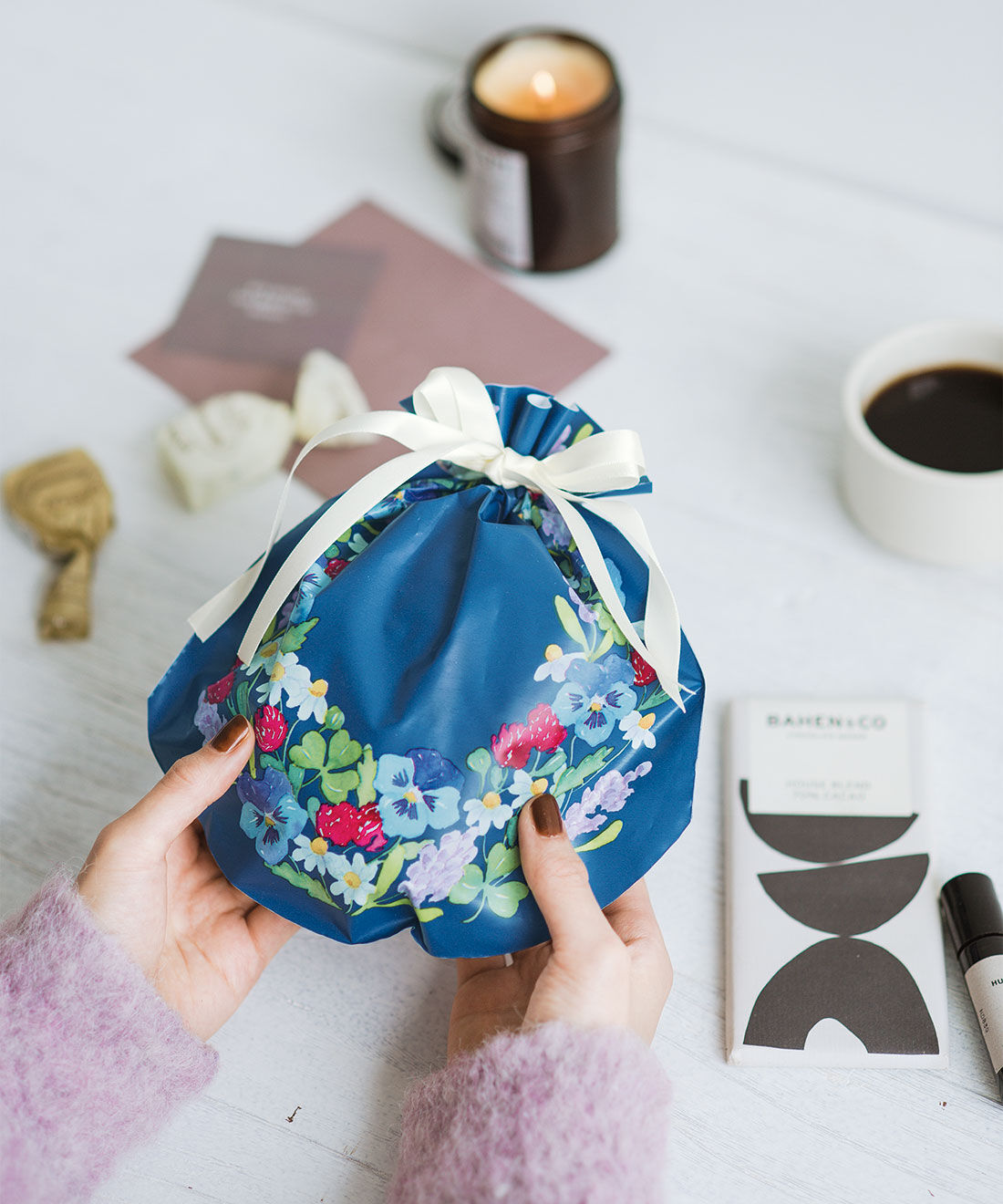 フェリシモコレクション|しあわせをつなぐ贈りもの リースラッピング袋　S