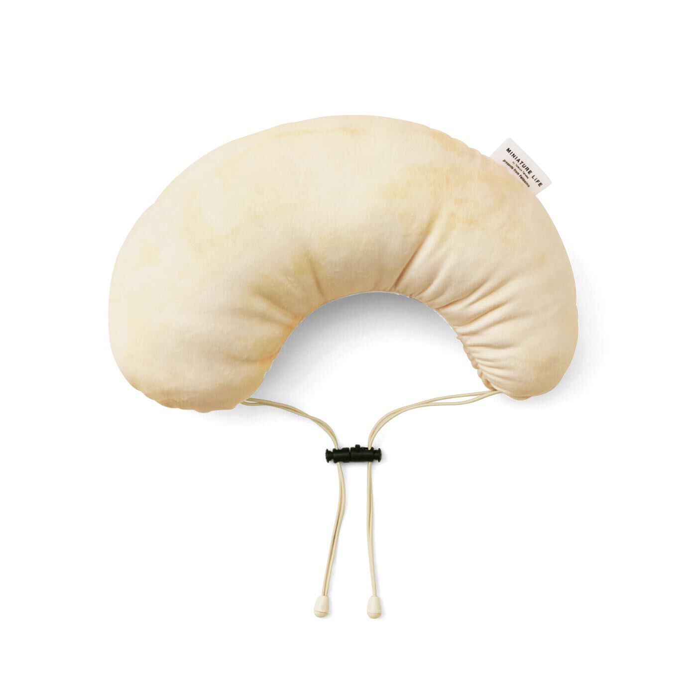 フェリシモコレクション|ミニチュアライフの田中さんと作った　見立ての世界の一部になれる　カシューナッツのネックピロー