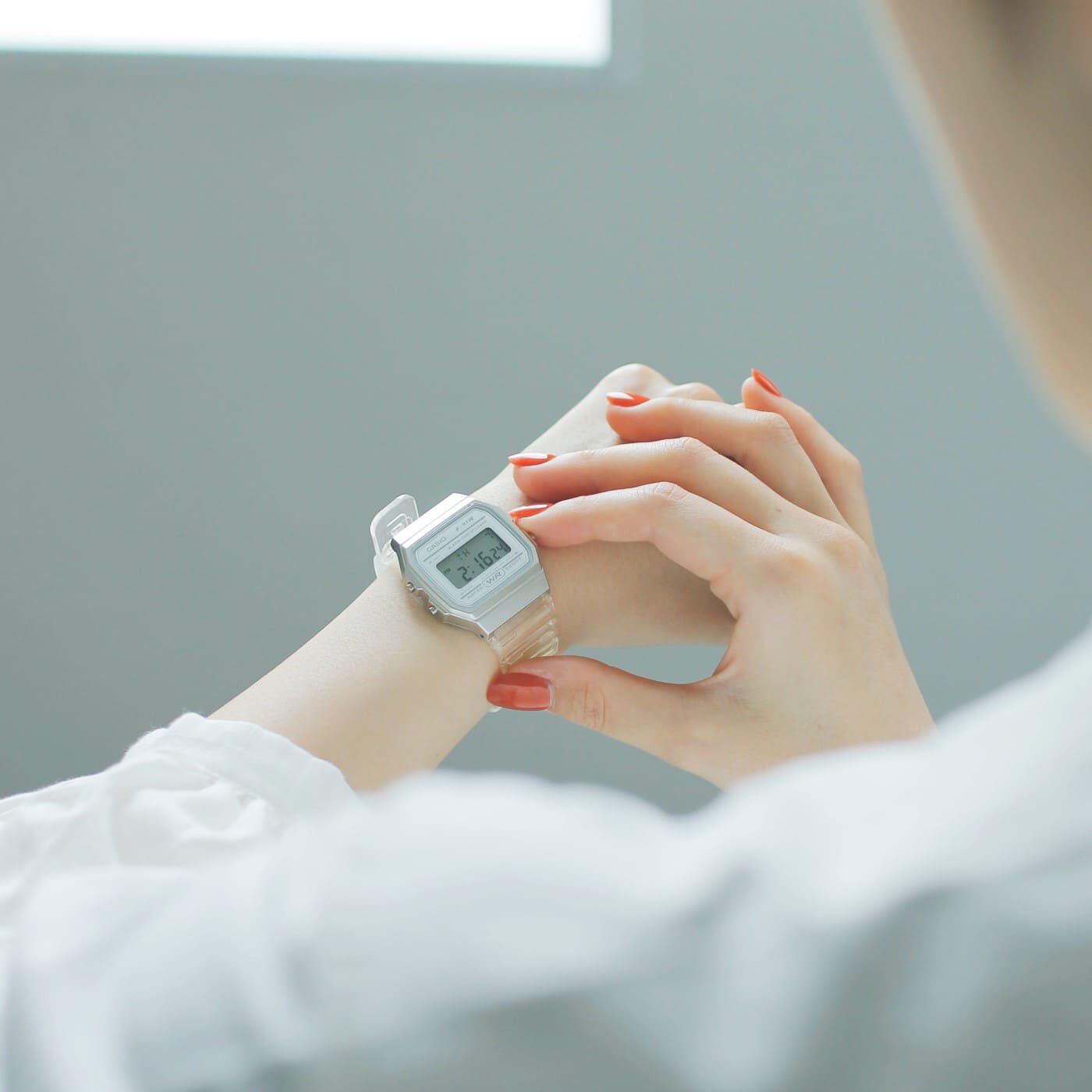 フェリシモコレクション|このごろ meets CASIO 推しカシ　儚（はかな）げなクリオネボーイ〈F-91WS-7JH〉|重さは約21g。軽量な素材を使用しているため、長時間着けてても快適　※規格上の数値のため、実際の製品の数値とは異なる場合があります。参考値としてご参照ください