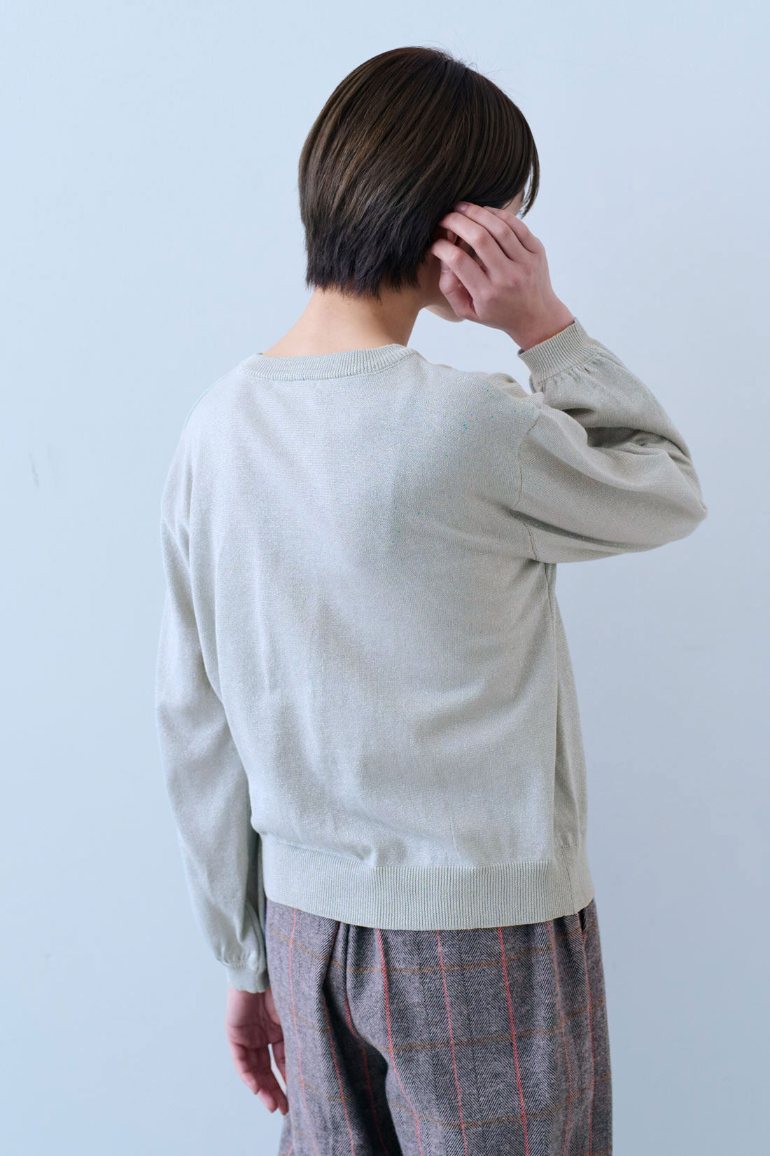 IEDIT|IEDIT[イディット]　上品なラメがきらめくパール調ボタンカーディガン