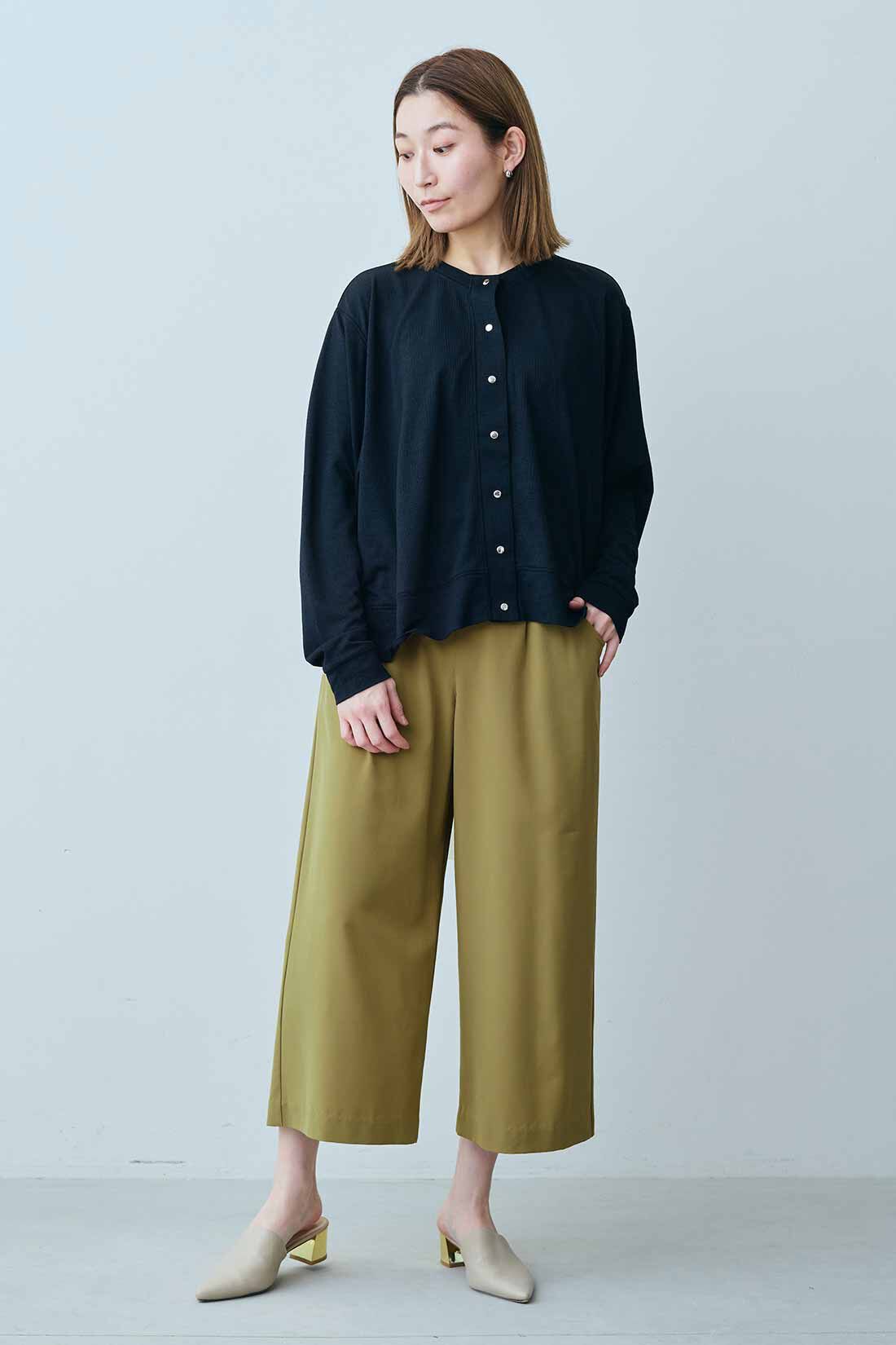 IEDIT|IEDIT[イディット]　UVカット・接触冷感・撥水（はっすい）加工がうれしい エアノビ涼やかきれい見えワイドパンツ|モデル身長：164cm　着用サイズ：M