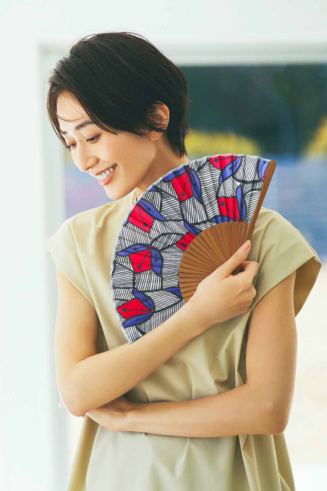 IEDIT［イディット］|IEDIT[イディット]　アフリカンプリント柄で気分があがる 大人の華やか扇子の会