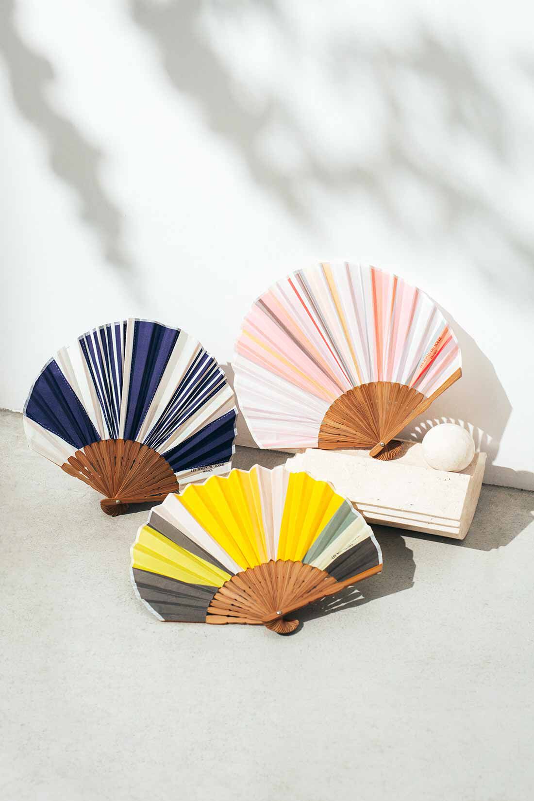 IEDIT|LES TOILES DU SOLEIL×IEDIT[イディット]　暑い日でも気分があがるマルチカラー扇子〈イエロー〉