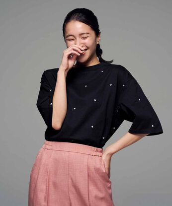 IEDIT［イディット］ | ハート ピース 刺しゅう Tシャツ by LOVE＆PEACE PROJECT 〈ブラック〉