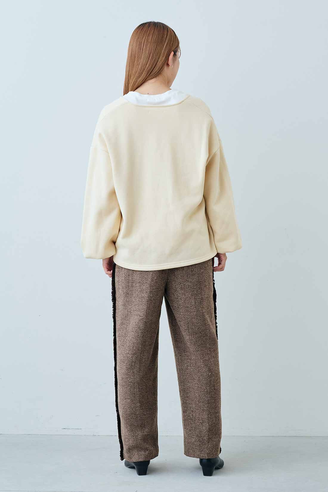 IEDIT|IEDIT[イディット]　裏起毛キーネックスウェットとロンTのレイヤードセット|モデル身長：165cm　着用サイズ：M