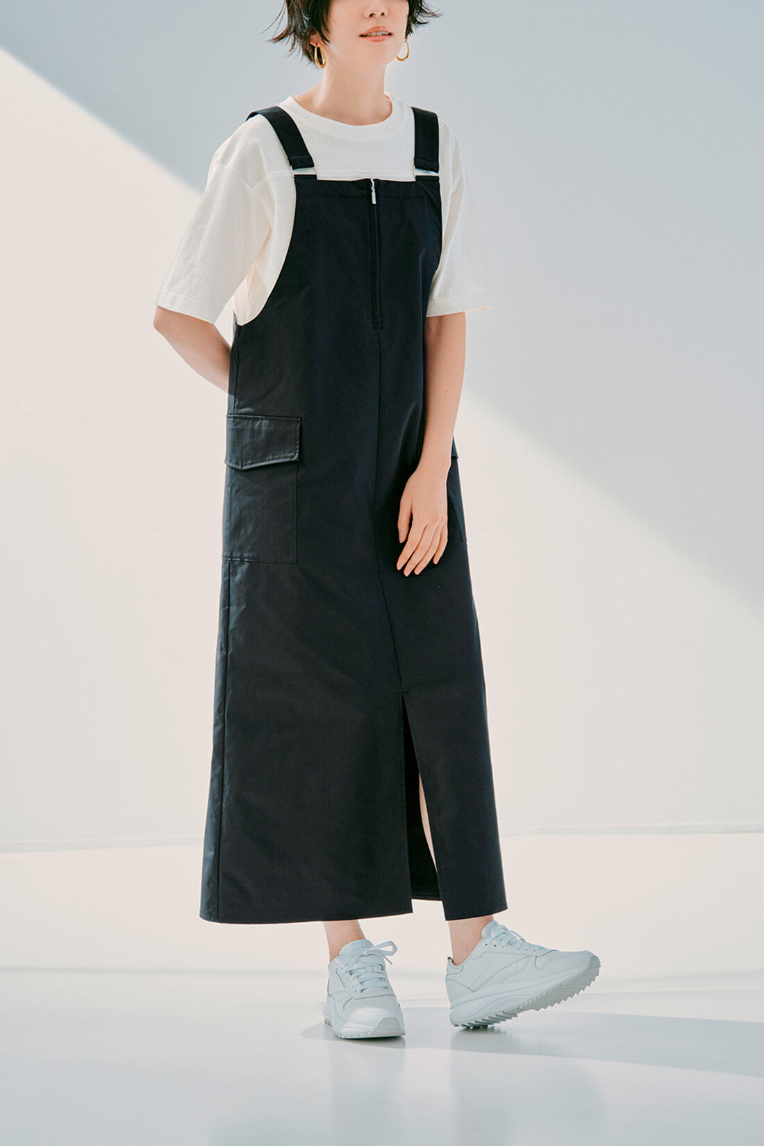 IEDIT|IEDIT[イディット]　小森美穂子さんコラボ 撥水（はっすい）素材の大人ジャンパースカート〈ブラック〉