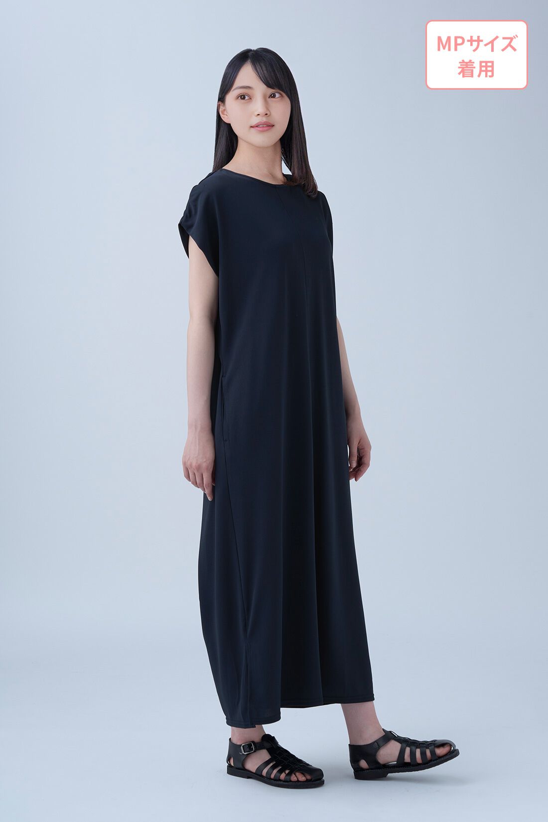 IEDIT|野々村友紀子さん×IEDIT[イディット]　抜け感あるのに抜かりなし！ らくちんわきシェードワンピース