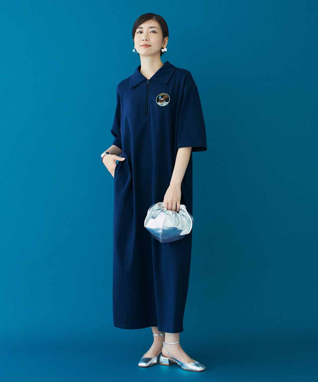 IEDIT|IEDIT[イディット]　NASA アポロ11号のミッションパッチ付き オーガニックコットンハーフジップワンピース〈ネイビー〉