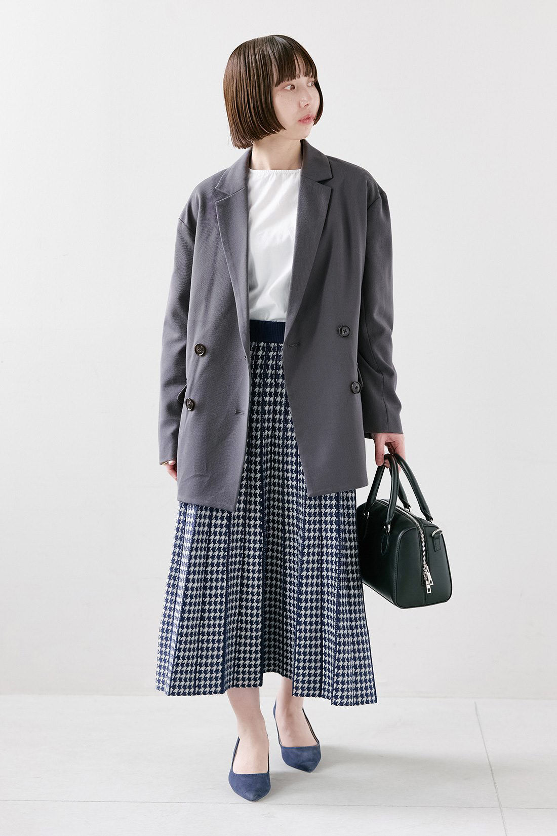 IEDIT|IEDIT[イディット]　小森美穂子さんコラボ ゆるシルエットのこなれ見えジャケット〈チャコールグレー〉|【着用サイズ】ジャケット：S　トップス：S　スカート：SP