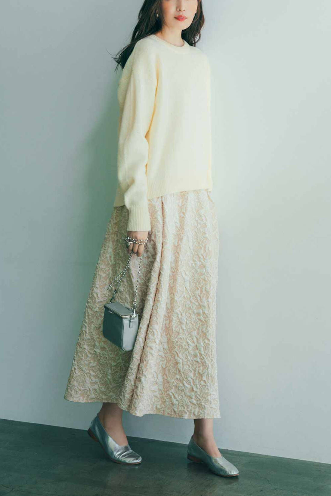 IEDIT|IEDIT[イディット]　イルミネーションみたいなきらきらスパンコールニット〈スノーホワイト〉