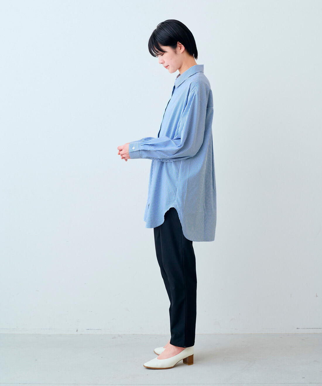 IEDIT［イディット］|IEDIT[イディット]　ラッシュガードとしてもふだん着としても使える 水陸両用ストライプシャツ〈ブルー〉|モデル身長：163cm　着用サイズ：M