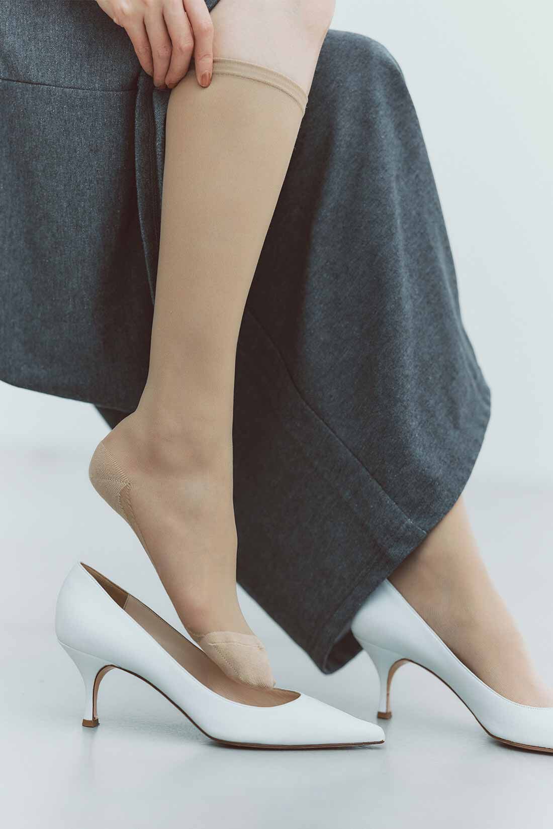 IEDIT|野々村友紀子さん×IEDIT[イディット]　はき心地、天国やん！ 持ってて間違いない やみつきになるストッキング靴下〈ベージュ〉|美肌に見せてむれや冷えをこっそり対策！