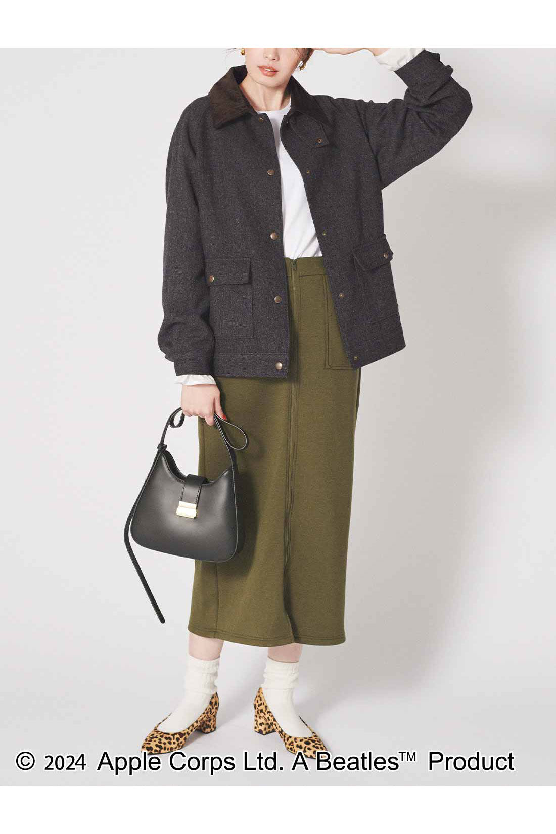 IEDIT|IEDIT[イディット]　袖はブラウス身ごろはカットソー ボリュームスリーブホワイトトップス〈ダブルタックスリーブ〉|これは参考画像です。お届けするタイプとは異なります。