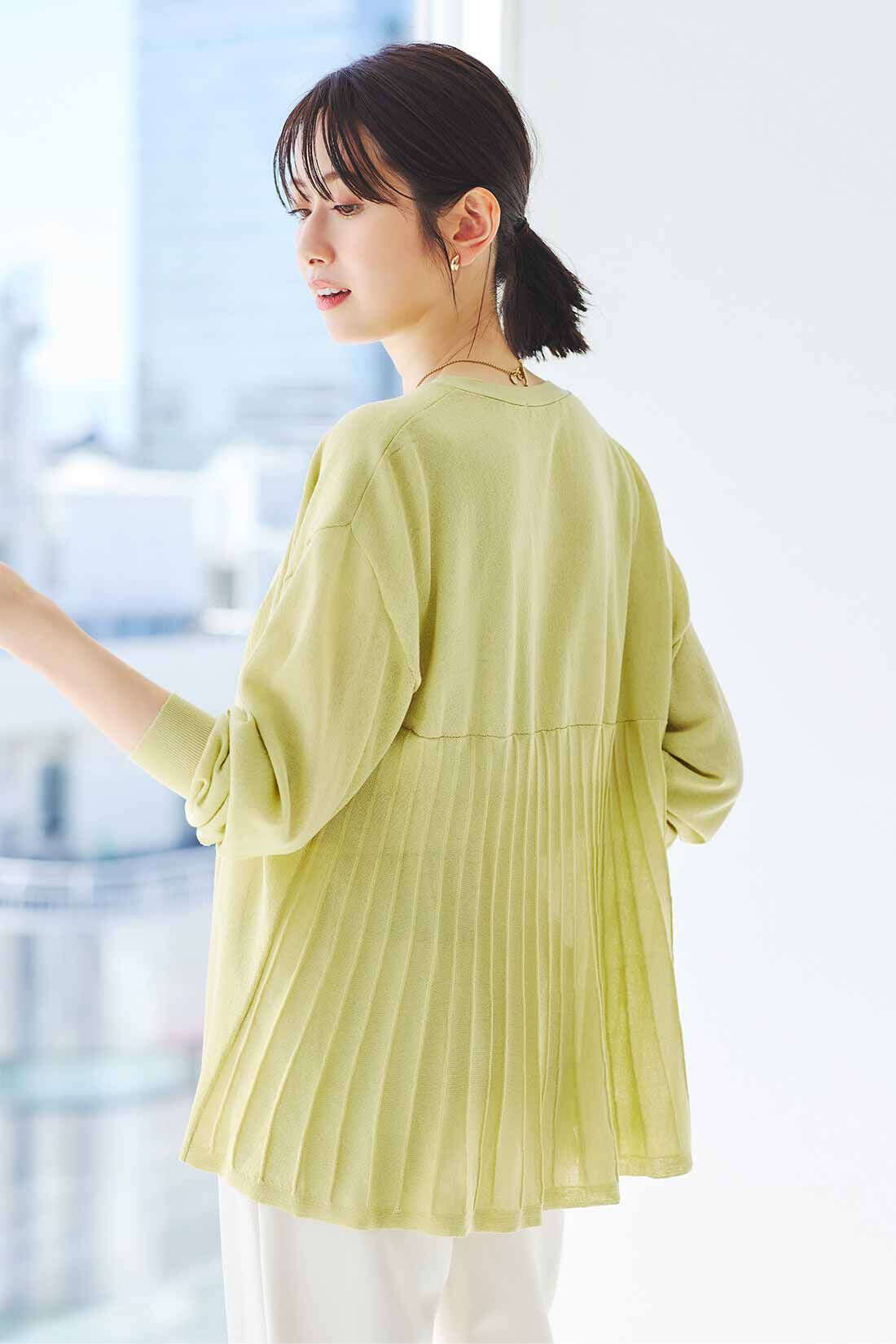 IEDIT|IEDIT[イディット]　後ろ姿が軽やかに華やぐ バックプリーツカーディガン