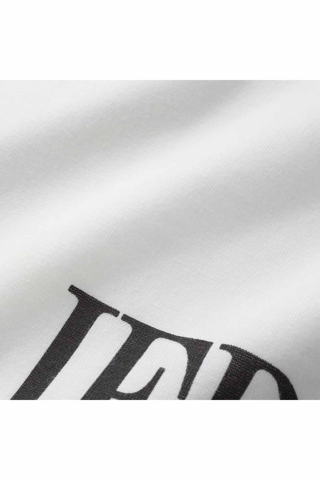 IEDIT|IEDIT[イディット]　こなれコーデがかなう ツイードベストと長袖ロゴTシャツのセット〈ベージュ〉|ロンTは扱いやすい綿ポリエステルの天じくカットソーに、グラフィカルなIEDITのロゴをプリント。　※お届けするカラーとは異なります。