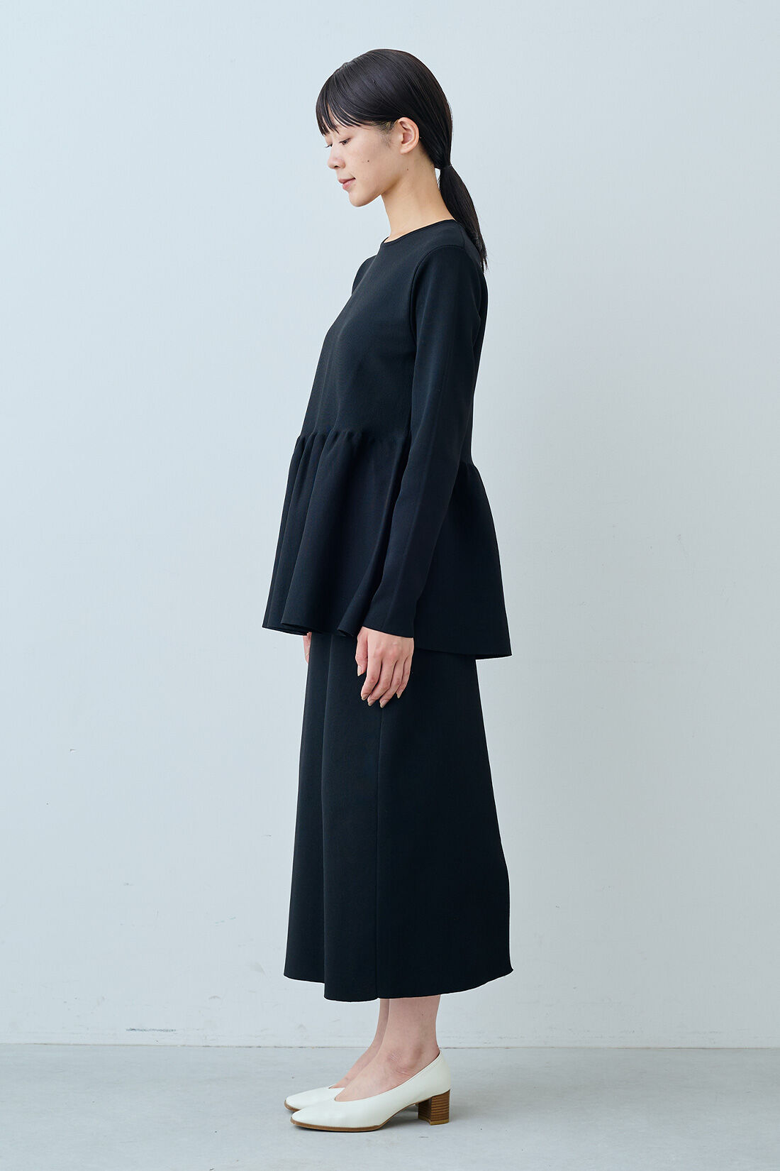 IEDIT|IEDIT[イディット]　福田麻琴さんコラボ 華やかニットセットアップ〈ブラック〉|モデル身長：163cm　着用サイズ：M