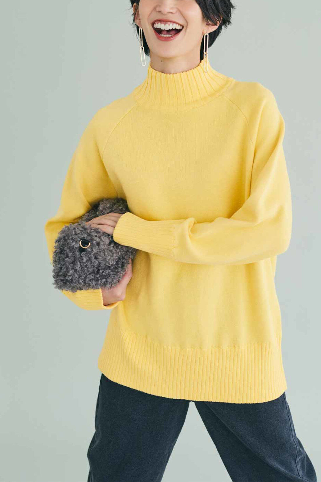 IEDIT|IEDIT[イディット]　表ウール混で内側コットン100％のダブルフェイス素材 こなれ見えハイネックニット〈イエロー〉|〈イエロー〉