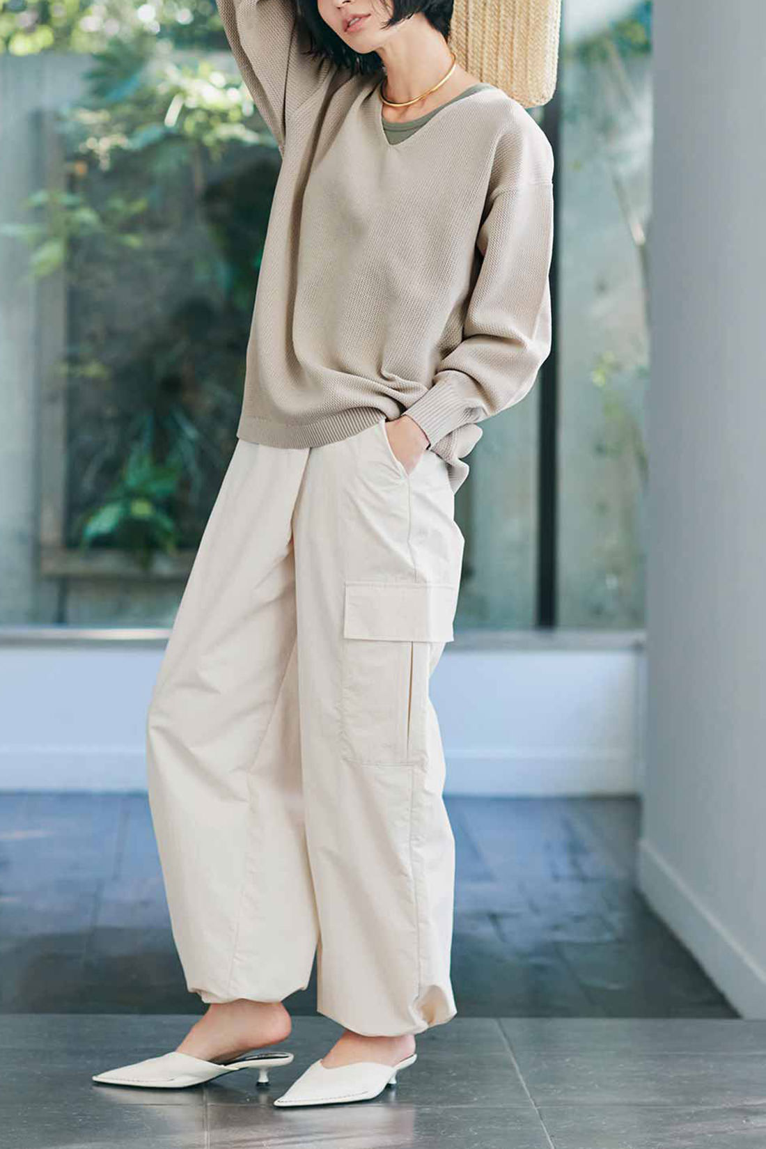 IEDIT|IEDIT[イディット]　バウンドニットで編み立てた Vネックメッシュニットプルオーバーとリブタンクトップセット