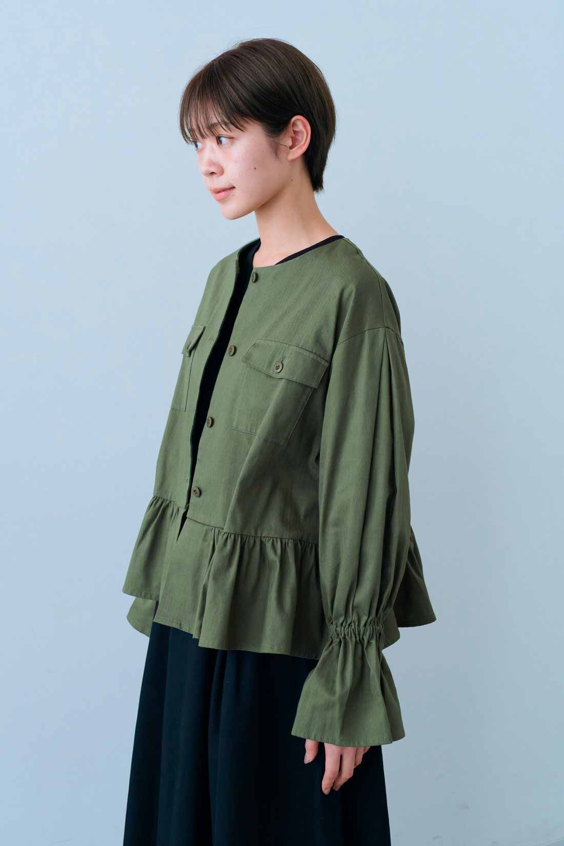 IEDIT|IEDIT[イディット]　きくちあつこさんコラボ フリルミリタリージャケット〈カーキ〉【コーデ買いキャンペーン】