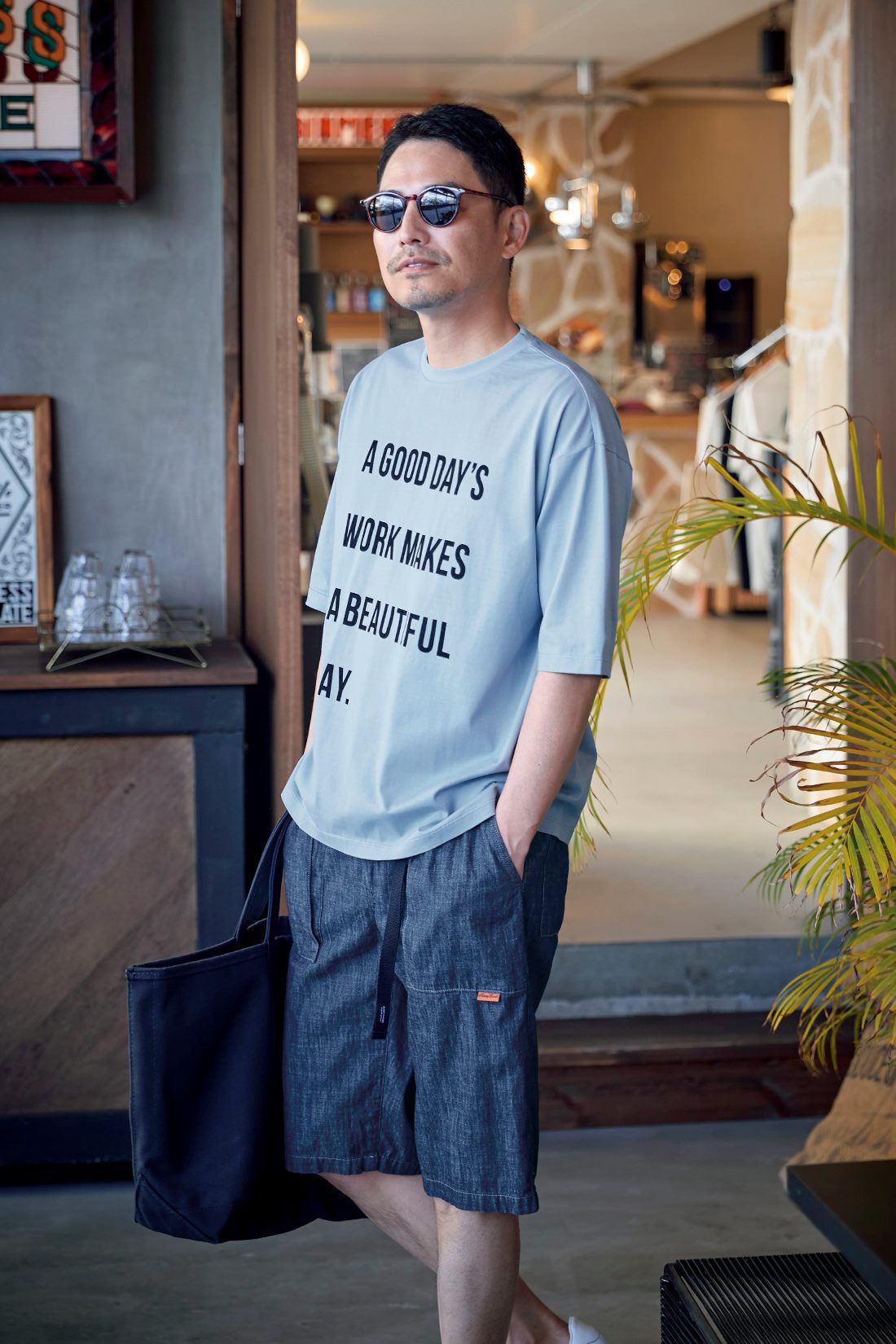 Sunny clouds|【初回お試しキャンペーン】サニークラウズ　ビューティフルデイTシャツの会〈メンズ〉|身長184cm/トップスLサイズ/ボトムスLサイズ
