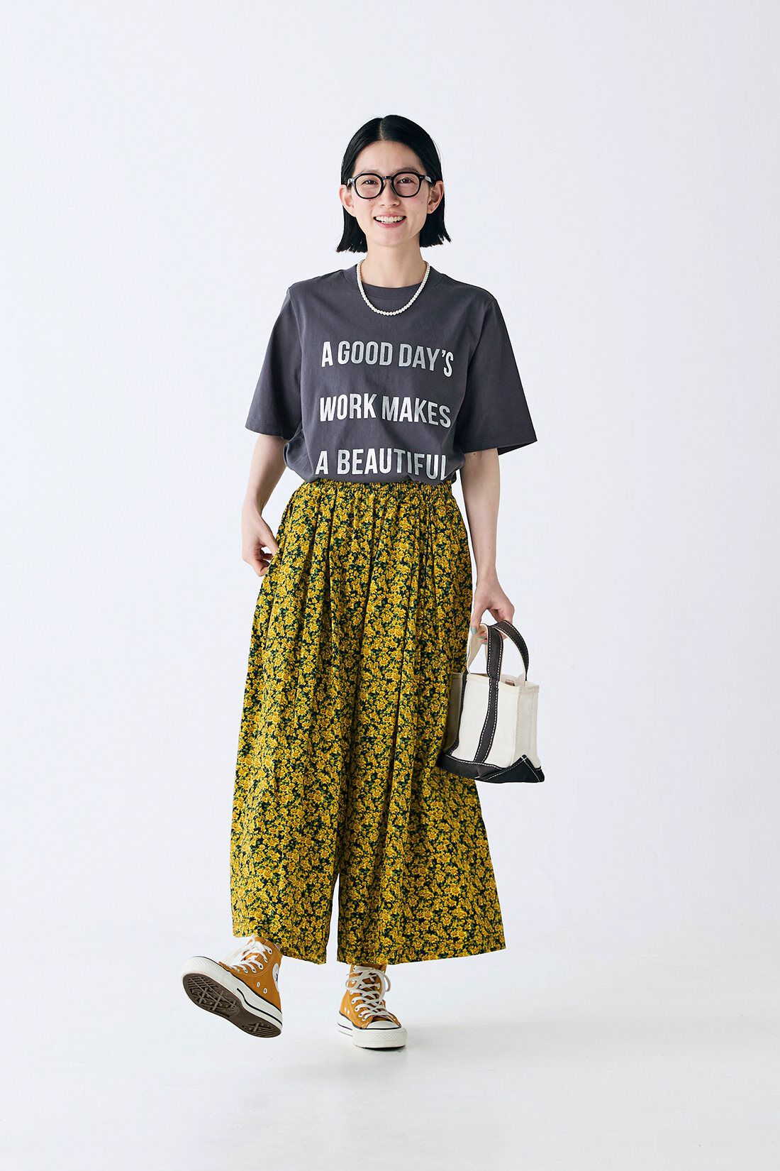 Sunny clouds|サニークラウズ　ビューティフルデイTシャツの会〈レディース〉|身長162cm/トップスMサイズ/ボトムスMサイズ