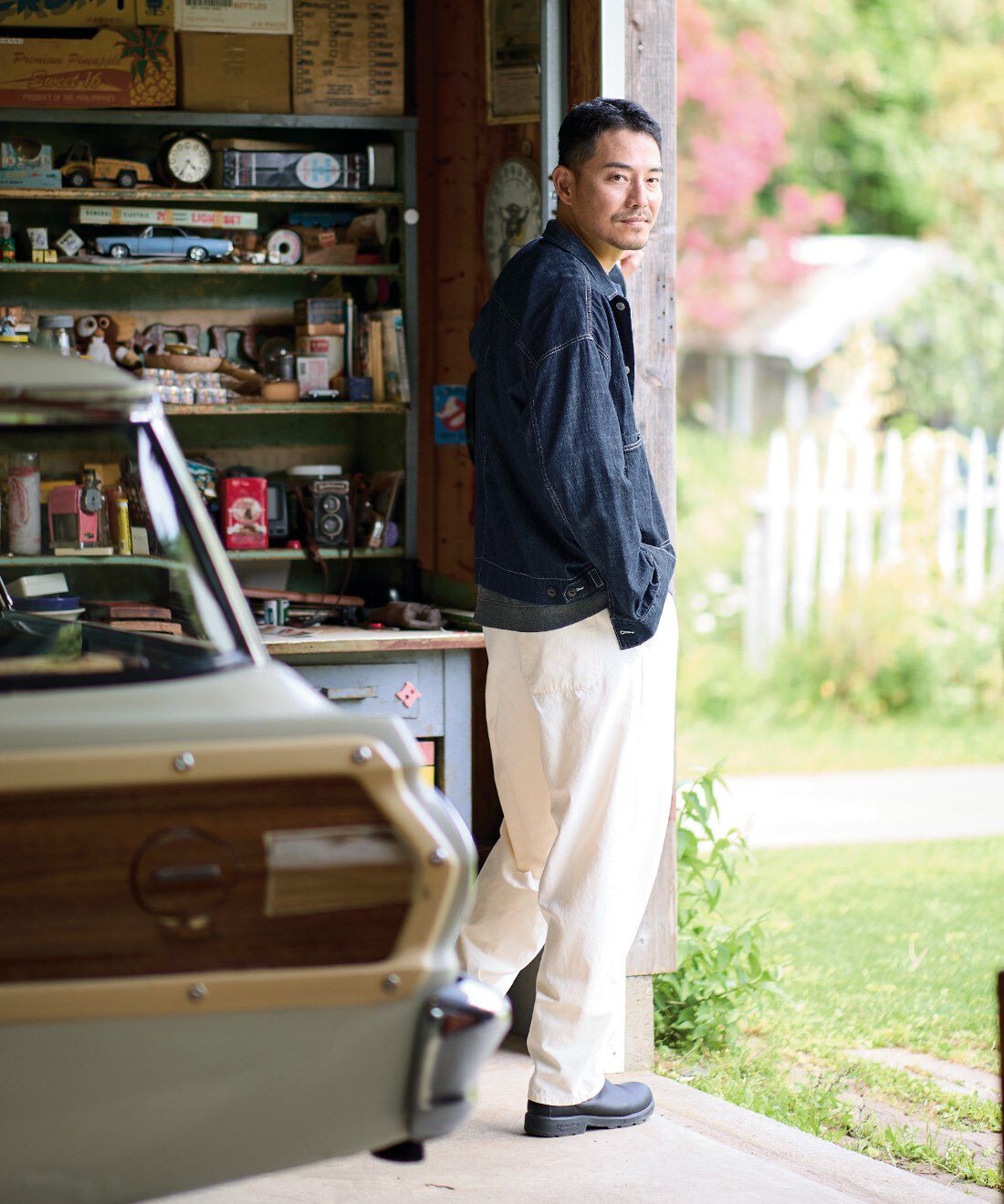 Sunny clouds［サニークラウズ］|サニークラウズシャツジージャン〈メンズ〉とサニークラウズミニ裏毛で作ったＴシャツ〈メンズ〉のコーディネート