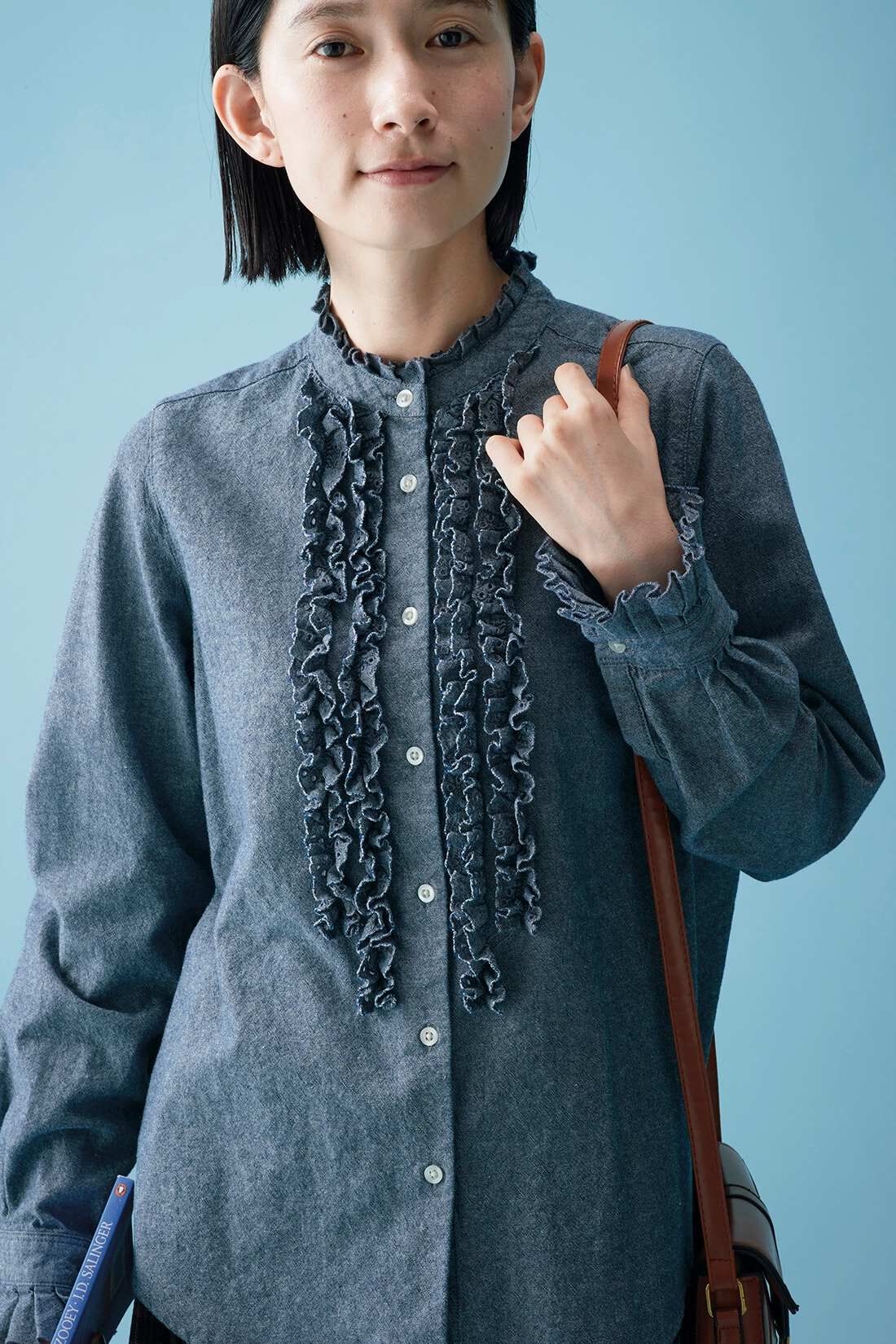 Sunny clouds|サニークラウズ フリフリフリルシャツ〈レディース〉|モデル身長162cm/着用サイズM