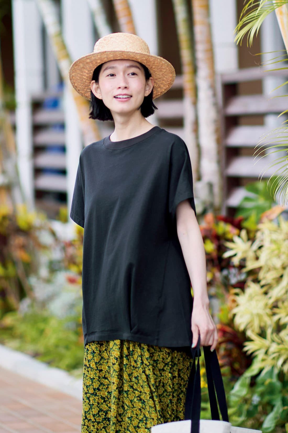 Sunny clouds|サニークラウズ　おでかけ好きなTシャツ〈レディース〉ブラック