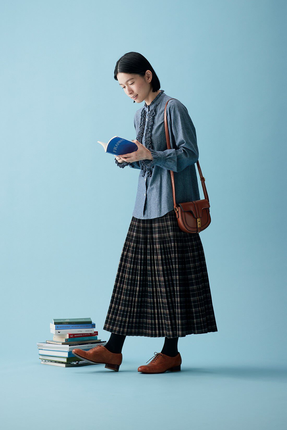 Sunny clouds|サニークラウズ フリフリフリルシャツ〈レディース〉|モデル身長162cm/着用サイズM