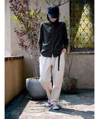 Sunny clouds［サニークラウズ］ | サニークラウズ魔女のギンガムシャツ〈レディース〉