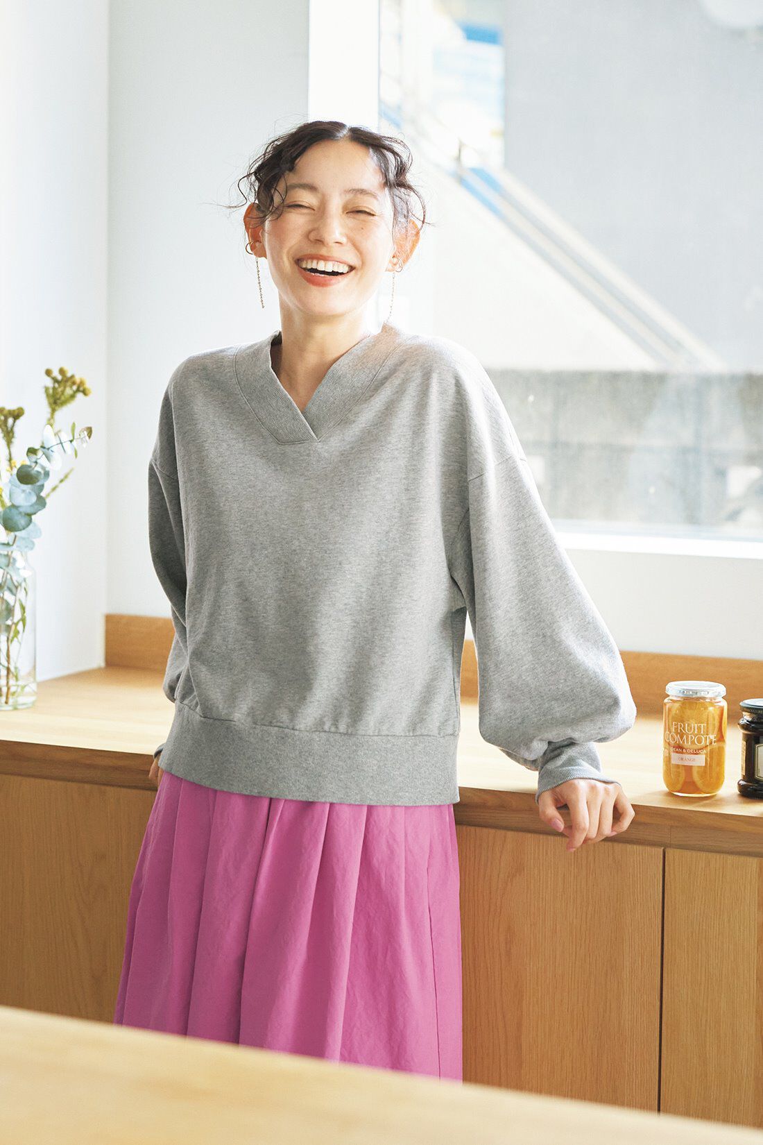 and myera|and myera ちょこっとみじか丈トレーナーの会