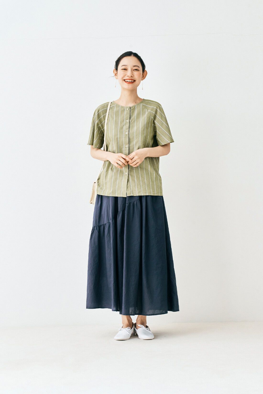 and myera|and myera ストライプなラグランシャツの会